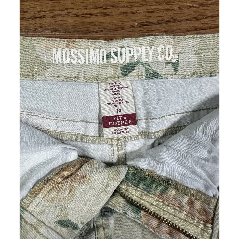 Mossimo Supply Co Floral Denim Shorts Women's Size 13 Fit 6 Lace Trim Distressed